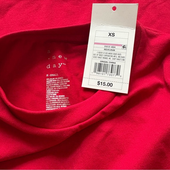 a new day red short sleeve fitted shirt Size Extra Small XS NWT nylon/spandex - Picture 3 of 4